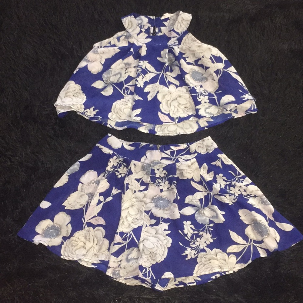 SM. 2 piece